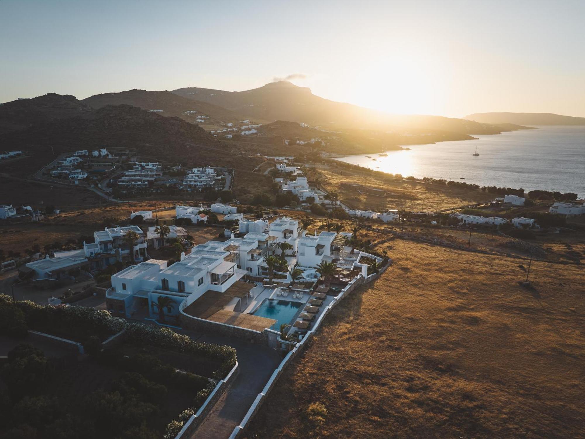 Numo Mykonos Boutique Kalafati
